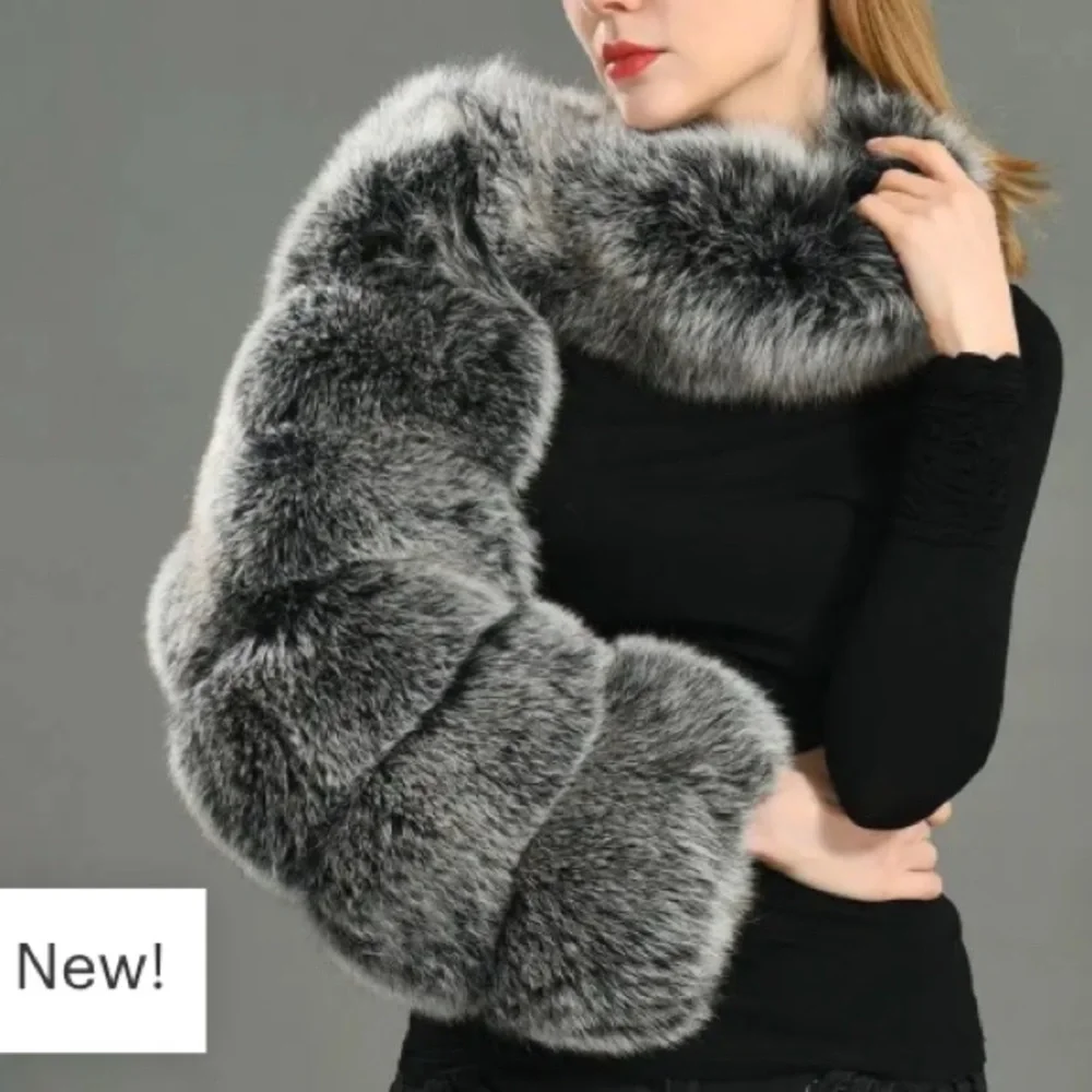 🔥New blue faux fur scarf🔥 - Picture 5 of 15